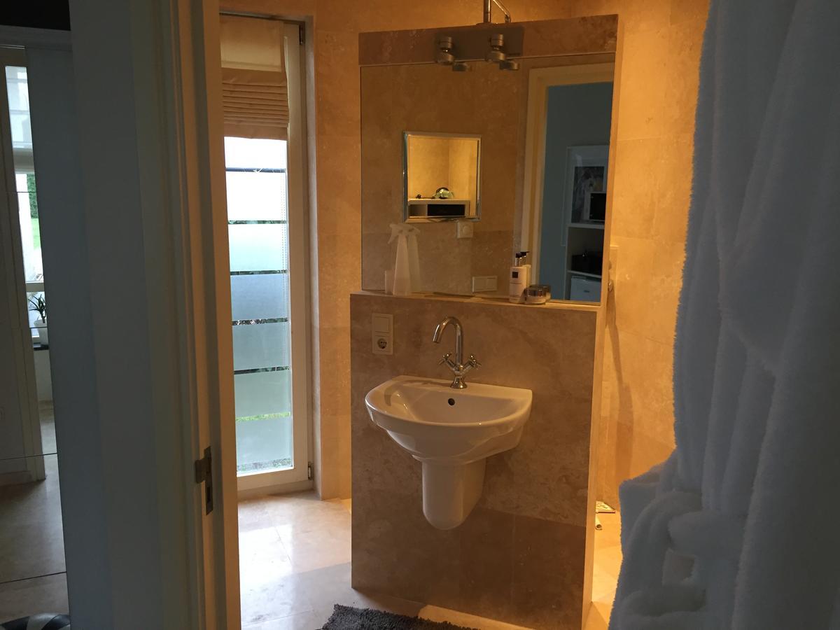 B&B Maison Saint Tropez Eindhoven Exterior photo